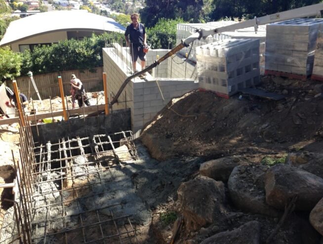 Concrete pour and reinforcement on a steep site